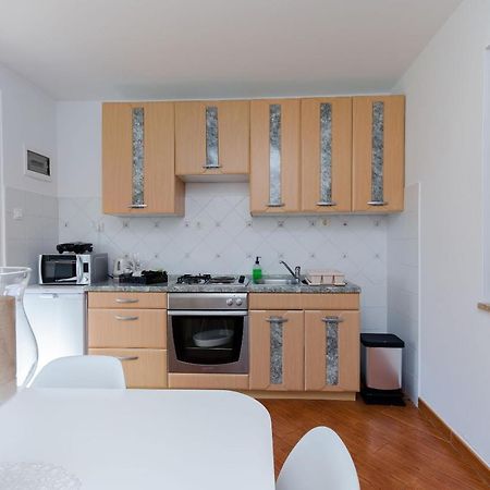 Apartment Zdenko Rovigno Esterno foto